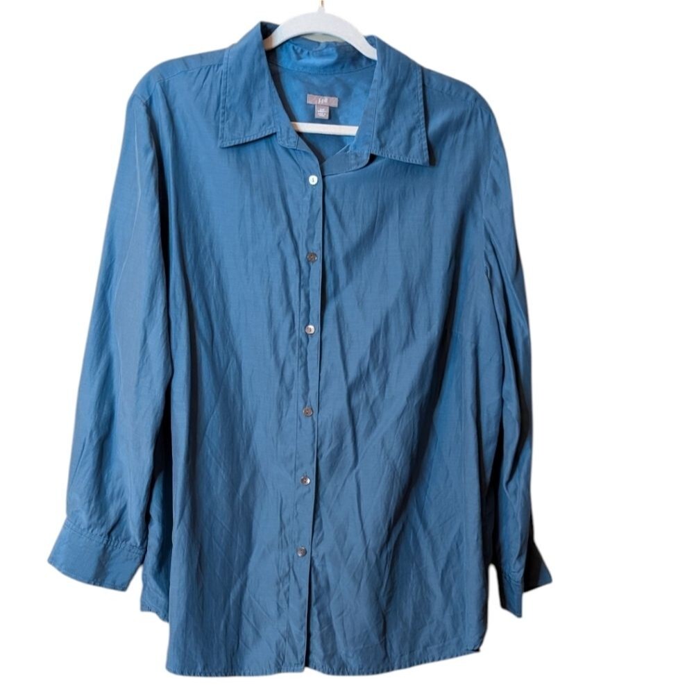 J. Jill silk-blend button-down shirt in a blue size 2X long sleeve blouse career